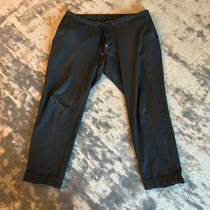 Hugo Boss men charcoal grey string pants 36-38 waist stretch